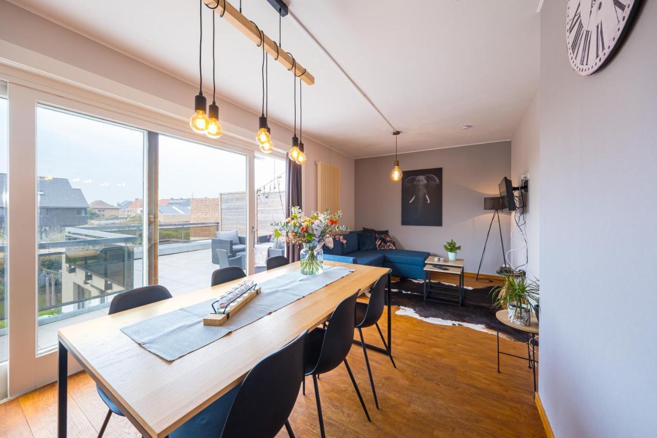 Family Appartement 'Marieo' With Game Room And Outdoor Facilities Gistel Esterno foto